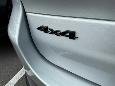 New 2025 Jeep Grand Cherokee L Altitude image 18