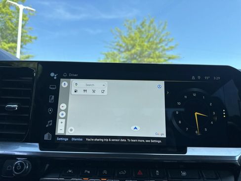 Used 2023 Chevrolet Silverado 1500 LTZ AWD/4WD image 23