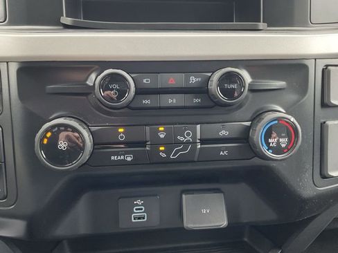 New 2026 Ford F250 XL w/ STX Appearance Package AWD/4WD image 18