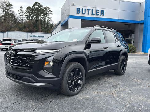 New 2026 Chevrolet Equinox LT w/ Convenience Package II image 2