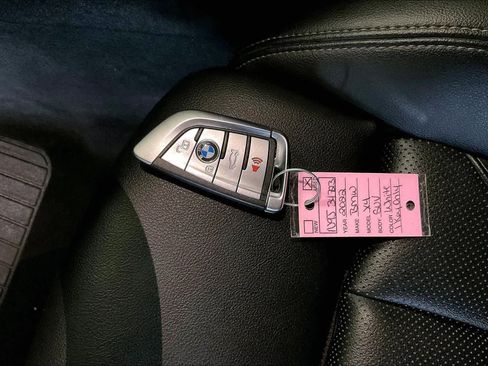 Used 2022 BMW X4 xDrive30i w/ Premium Package image 14