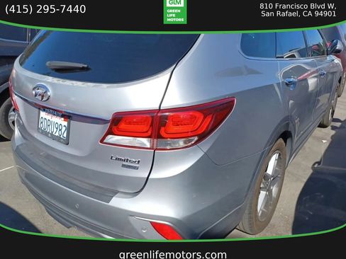Used 2017 Hyundai Santa Fe Limited w/ Cargo Package image 3