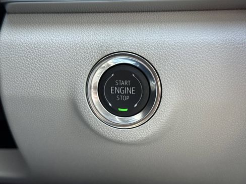 New 2026 GMC Terrain Denali w/ LPO, Black Badging Package image 22