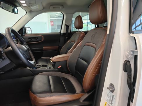 Used 2022 Ford Bronco Sport Outer Banks AWD/4WD image 9