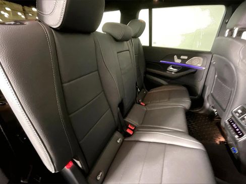 Used 2026 Mercedes-Benz GLS 450 4MATIC image 19
