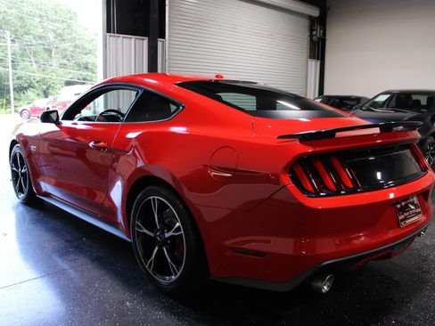 Used 2016 Ford Mustang GT Premium w/ Equipment Group 401A RWD image 4