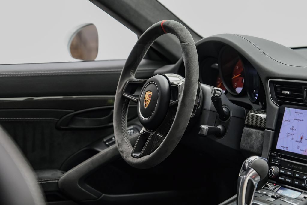 Used 2018 Porsche 911 GT2 RS RWD image 14