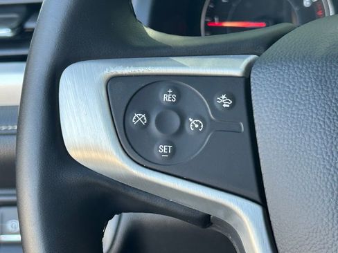 Used 2023 GMC Acadia SLT FWD image 20
