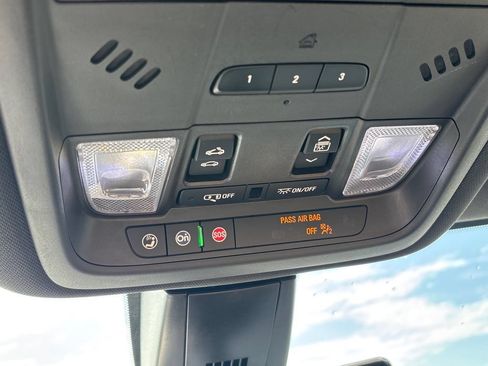 Used 2020 Chevrolet Blazer Premier w/ Driver Confidence II Package FWD image 42