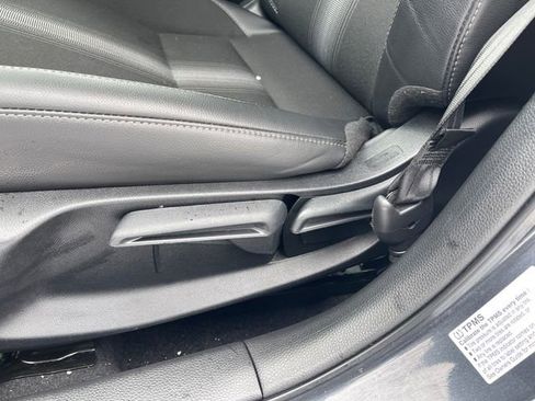 Certified 2025 Honda Civic Sport image 18