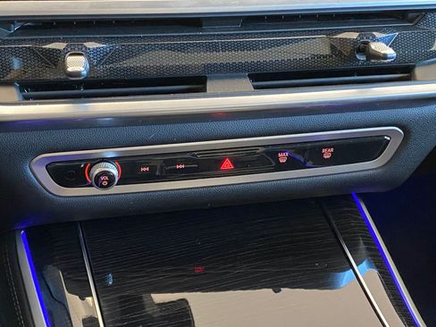 Certified 2024 BMW X5 xDrive40i w/ M Sport Package image 28