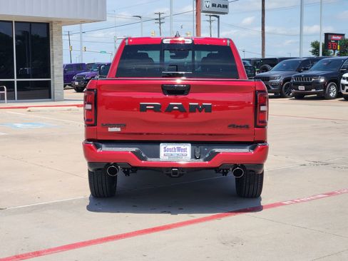 New 2026 RAM 1500 Laramie AWD/4WD image 8