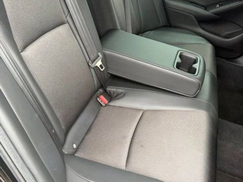 Used 2022 Honda Accord Sport image 7