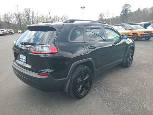 Used 2023 Jeep Cherokee Altitude Lux w/ Lux Elite Package image 5