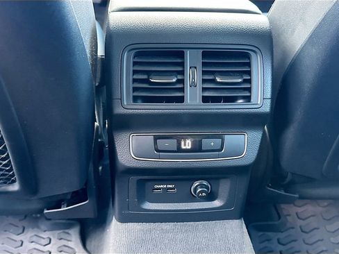 Used 2021 Audi Q5 2.0T Premium w/ Convenience Package image 27