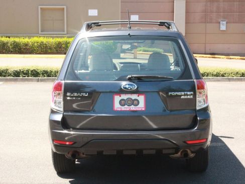 Used 2011 Subaru Forester 2.5X AWD/4WD image 6