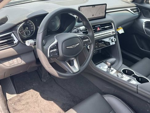 Used 2026 Genesis G70 2.5T RWD image 8