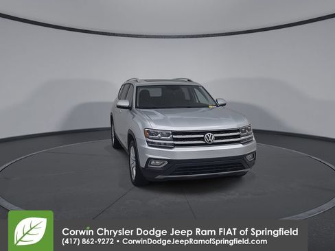 Used 2019 Volkswagen Atlas SEL AWD/4WD image 4