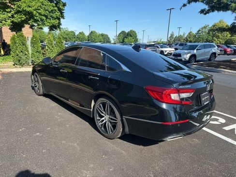Used 2022 Honda Accord Touring image 5