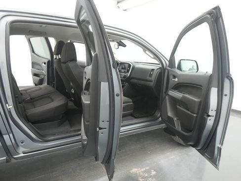 Used 2019 Chevrolet Colorado LT w/ LT Convenience Package AWD/4WD image 25