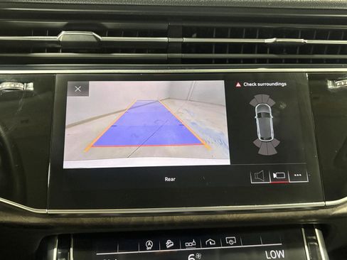 Used 2019 Audi Q8 Premium AWD/4WD image 21