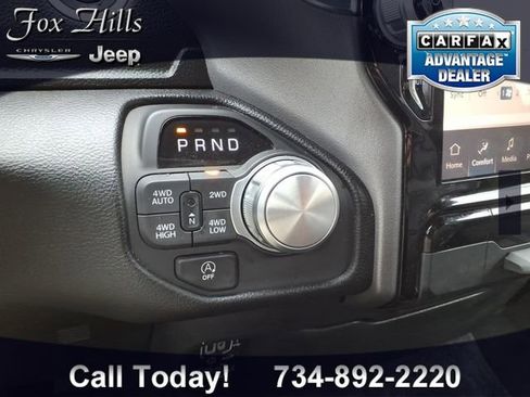 Used 2025 RAM 1500 Laramie AWD/4WD image 22