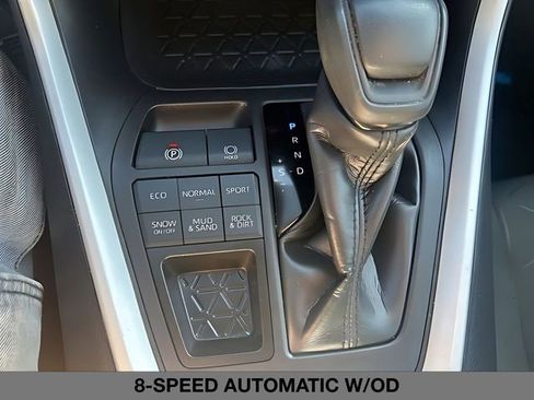 Used 2023 Toyota RAV4 XLE image 29