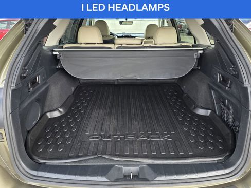 Used 2022 Subaru Outback Limited AWD/4WD image 19