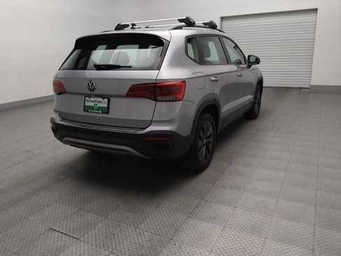 Used 2024 Volkswagen Taos S image 9