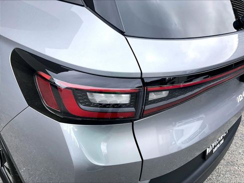 Certified 2023 Volkswagen ID.4 2WD image 27