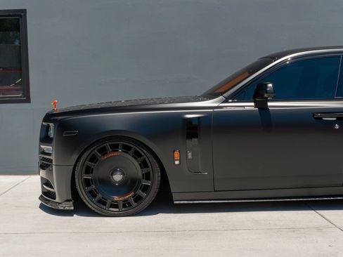 Used 2026 Rolls-Royce Phantom Sedan RWD image 19