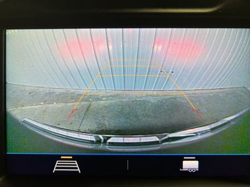 Used 2021 GMC Sierra 1500 Elevation w/ X31 Off-Road Package image 17