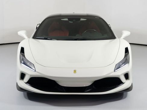 Used 2020 Ferrari F8 Tributo RWD image 7