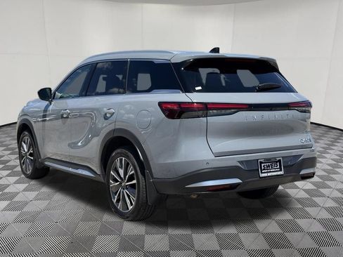 Certified 2026 INFINITI QX60 Luxe w/ Cargo Package AWD/4WD image 9