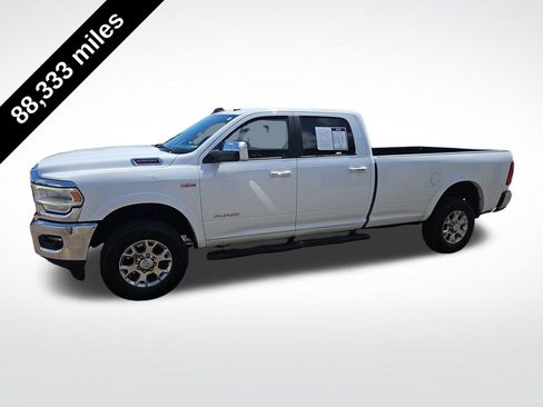 Used 2021 RAM 2500 Laramie AWD/4WD image 2