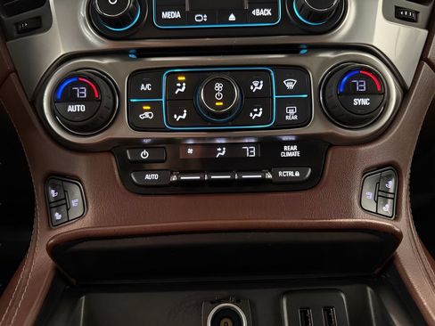Used 2016 Chevrolet Tahoe LTZ AWD/4WD image 31