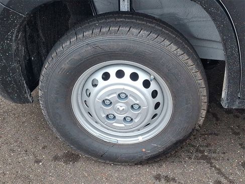 New 2026 RAM ProMaster 2500 w/ Convenience Group image 5