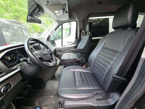Used 2023 Ford Transit 350 XLT RWD image 5