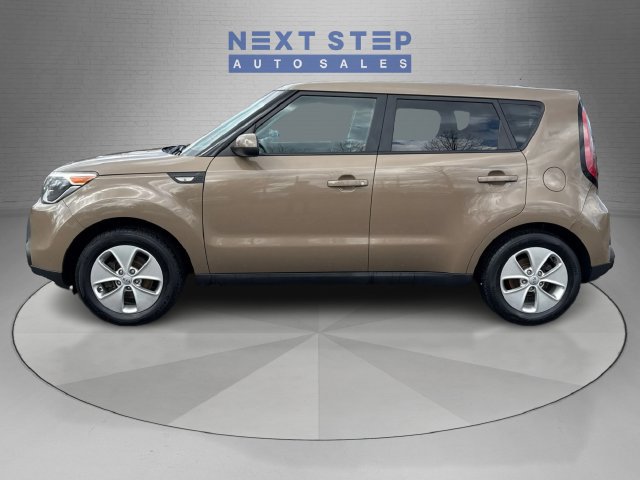 Used 2014 Kia Soul FWD image 4