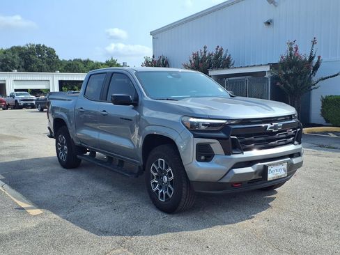 Used 2024 Chevrolet Colorado Z71 w/ Z71 Convenience Package 2 AWD/4WD image 20