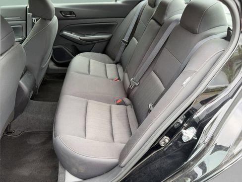 Used 2024 Nissan Altima 2.5 SV FWD image 21