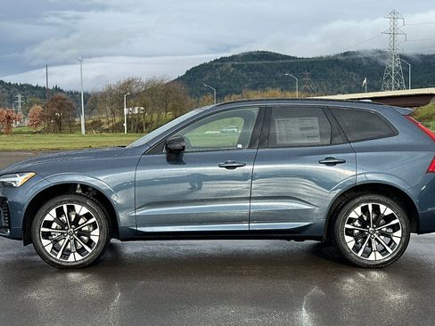 New 2026 Volvo XC60 B5 Plus w/ Protection Package Premier image 6