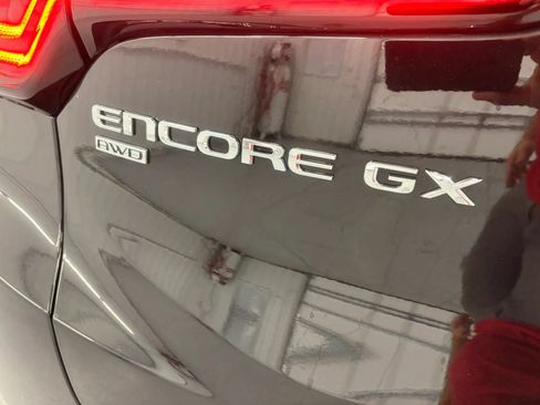 Used 2025 Buick Encore GX Sport Touring w/ Comfort Package AWD/4WD image 51