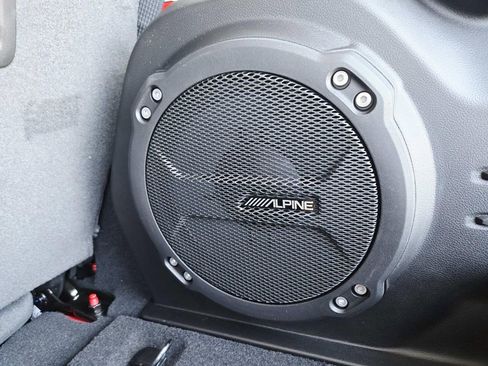 New 2026 Jeep Wrangler Unlimited Rubicon w/ Technology Group image 15