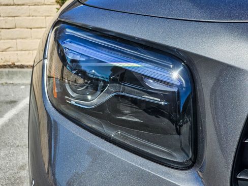 New 2026 Mercedes-Benz GLB 35 AMG 4MATIC image 4