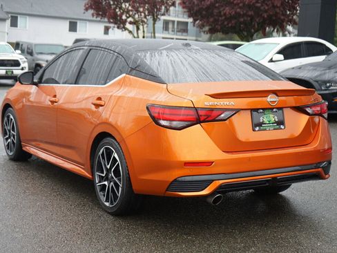 Used 2024 Nissan Sentra SR w/ SR Premium Package image 3
