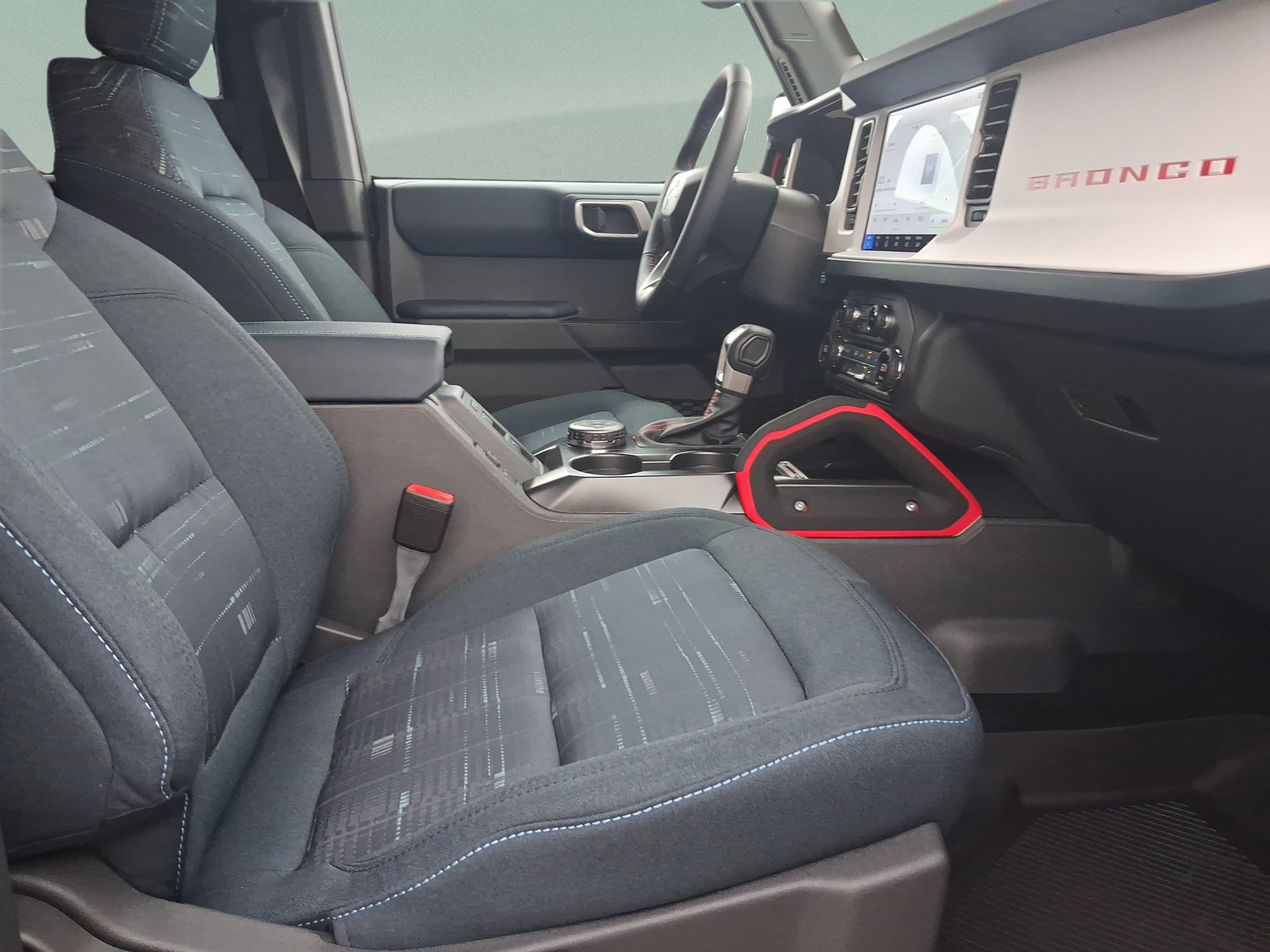 New 2026 Ford Bronco Heritage Edition AWD/4WD image 35