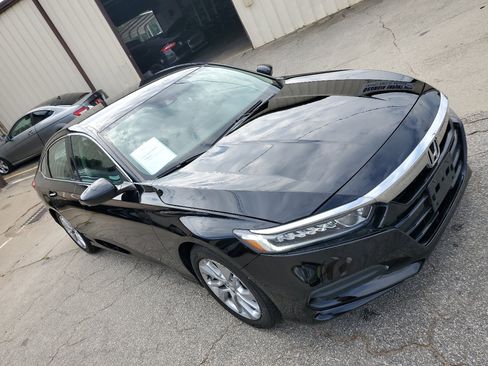 Used 2019 Honda Accord LX image 16