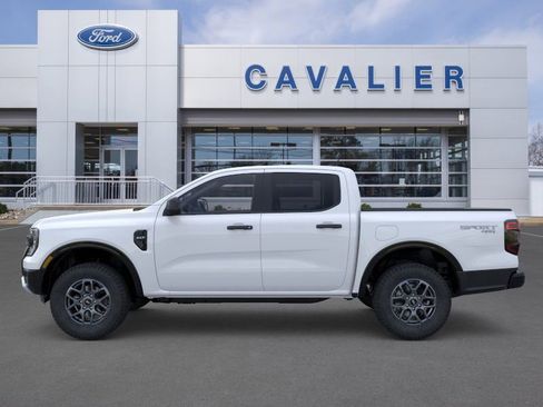 Used 2025 Ford Ranger XLT w/ Trailer Tow Package image 3