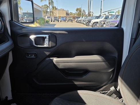 New 2026 Jeep Gladiator Mojave AWD/4WD image 14